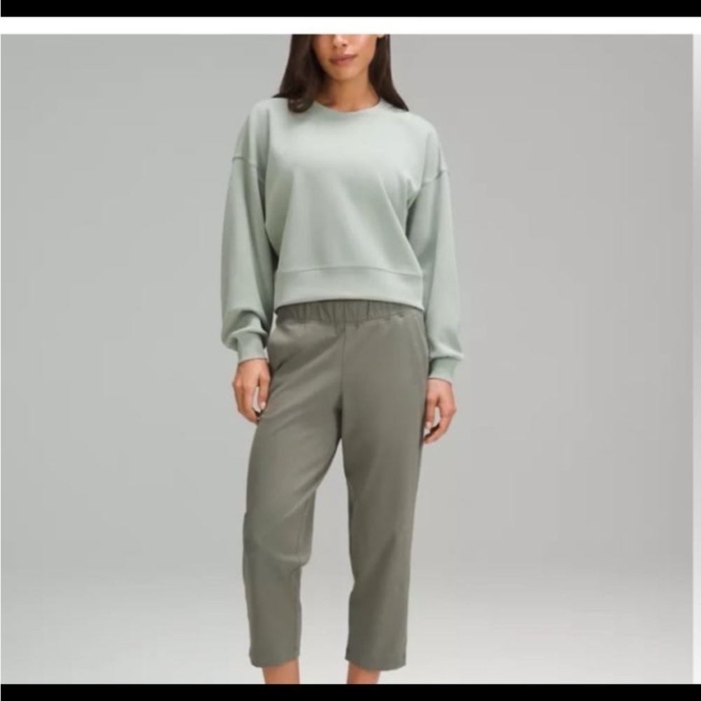Lululemon softstreme Sweatshirt - Picture 2 of 8
